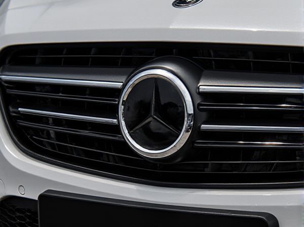 Active Grille vs. Static Grille in Cars: What Is the Difference?