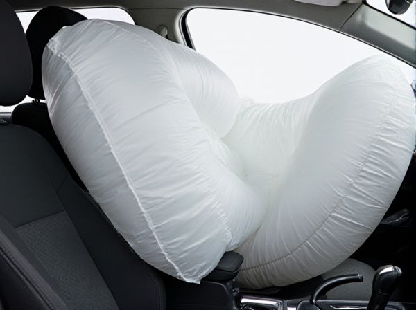 Adaptive Airbags vs. Pre-Tensioner Airbags in Cars: What Are the Differences?