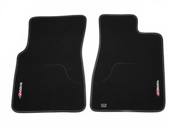 Anti-Slip Mat vs. Regular Mat in Car Floor Mats: What Is the Difference?