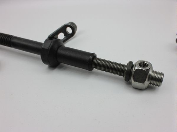 Ball Nut Steering vs. Cam-and-Lever Steering in Cars: What's the Difference?