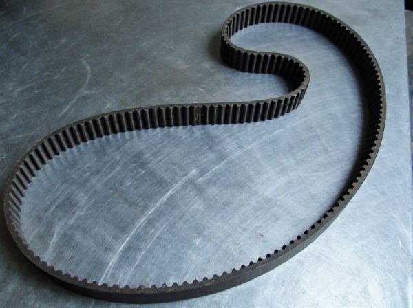 Belt-in-Oil vs. Conventional Timing Belt in Cars: What Is the Difference?