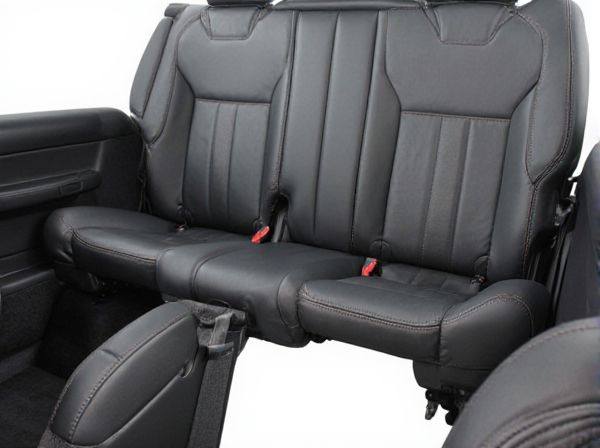 Bolstered Seats vs. Non-Bolstered Seats in Cars: What's the Difference?