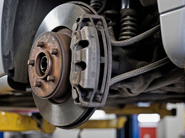 Braided Lines vs. Rubber Lines in Car Brakes: What's the Difference?