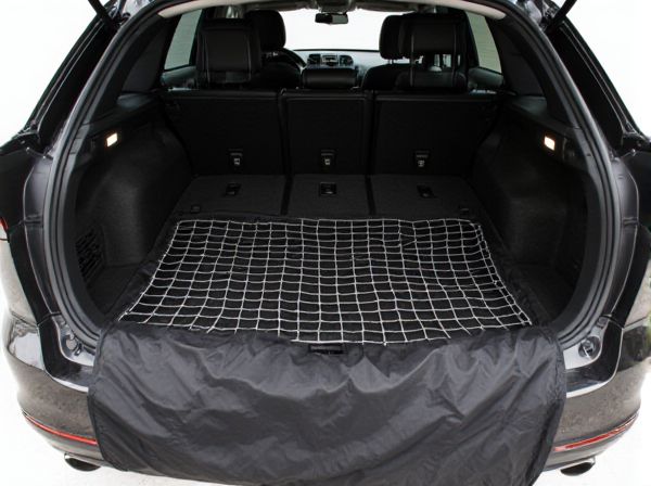 Cargo Net vs. Cargo Cover in a Car Trunk: What Is the Difference?