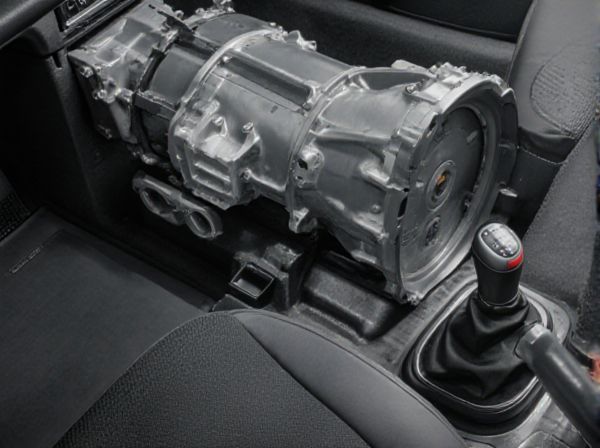 Column-Shift vs. Floor-Shift Transmission in Cars: What's the Difference?