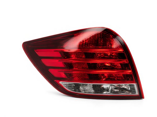 Continuous Light Strip vs. Segmented Light in Car Taillights: What's the Difference?