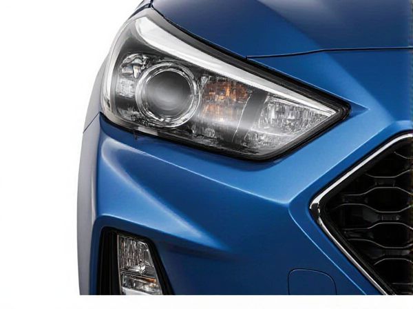 Cornering Headlights vs. Non-Cornering Headlights in Cars: What Is the Difference?