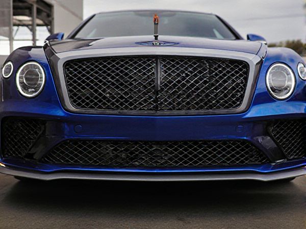 Custom Grilles vs. Factory Grilles in Cars: What's the Difference?