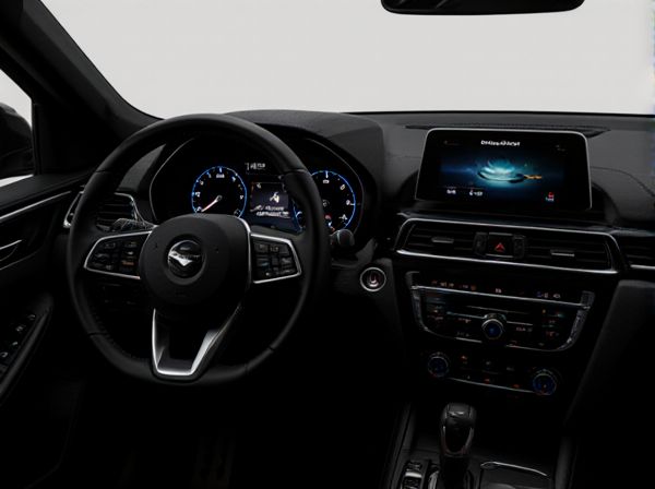 Custom Layout Clusters vs. Manufacturer Default Layouts in Car Dashboards: What Are the Differences?