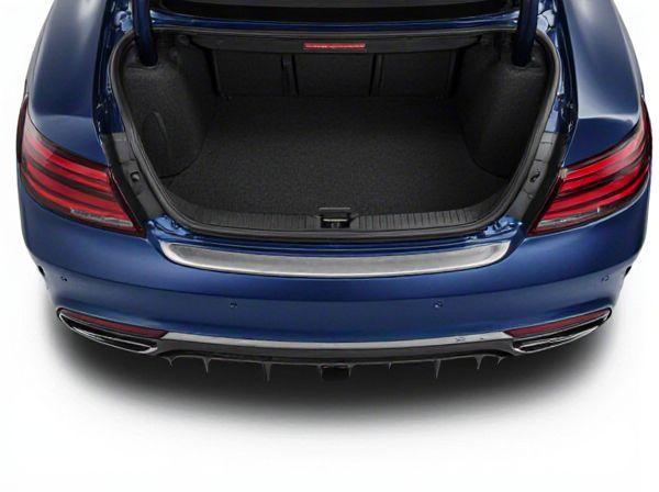 Deck Spoiler vs. Lip Spoiler on Car Trunks: What's the Difference?