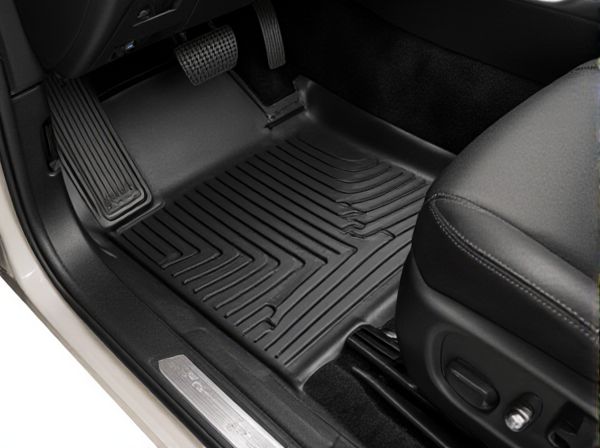Deep Dish vs. Shallow Dish Car Floor Mats: What's the Difference?
