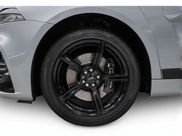 Deep Dish vs. Flat Face Wheels in Cars: What Are the Differences?