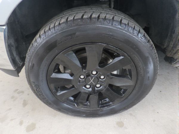 Directional Vane vs. Straight Vane for Cooled Car Wheels: What Is the Difference?