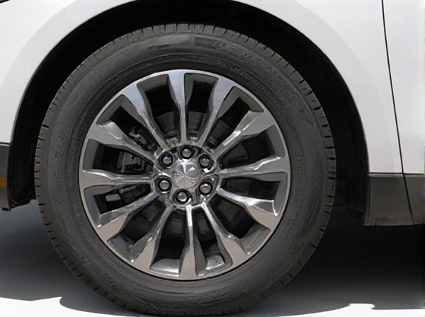 Directional vs. Non-directional Car Tires: What's the Difference?
