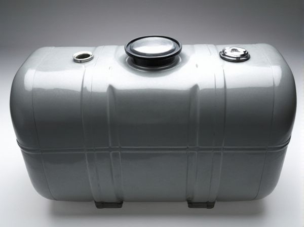 Double-Walled vs Single-Wall Car Fuel Tanks: What's the Difference?