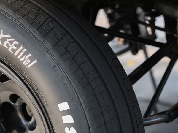 Drag Racing Slick vs. Drag Radial Car Tires: What Is the Difference?