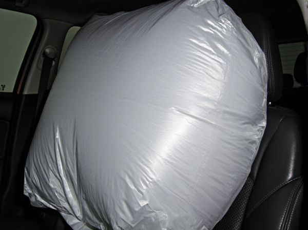 Driver-Side Inflatable Curtain vs. Front Central Airbag in Cars: What's the Difference?