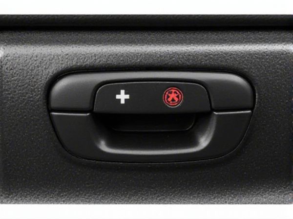 Emergency Escape Handle vs. Traditional Latch in Car Trunks: What's the Difference?