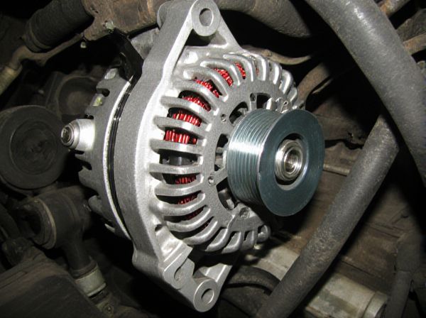 External Fan Cooling vs. Internal Fan Cooling in Car Alternators: What's the Difference?