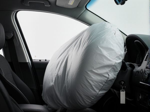 Far-Side Airbag vs. Near-Side Airbag in Cars: What Is the Difference?