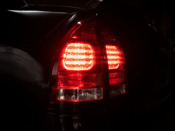 Fiber Optic vs. Conventional Car Taillights: What's the Difference?