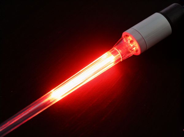 Fiber Optic vs. Standard Light Guide in Car Taillights: What Are the Differences?