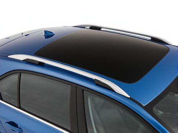 Fixed Roof vs. Retractable Roof in Cars: What Is the Difference?