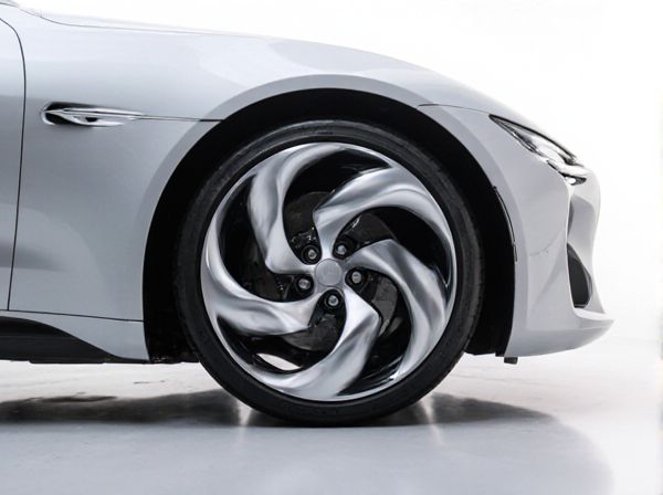 Flow-Formed Wheels vs. Gravity-Cast Wheels in Cars: What Is the Difference?