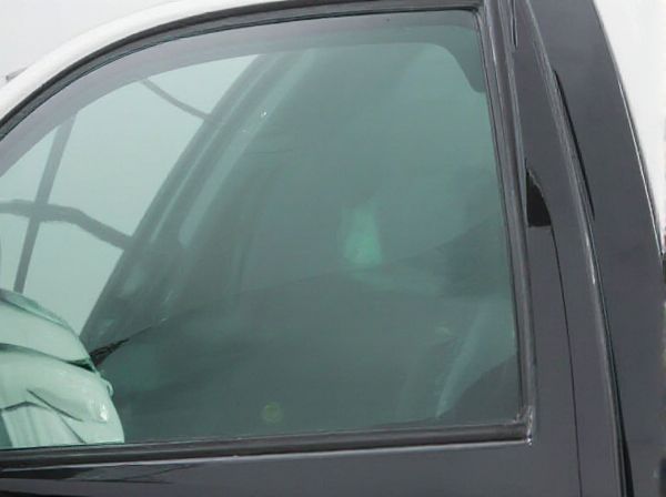 Hardcoat vs. Softcoat Safety Glass in Car Windows: What Is the Difference?