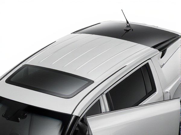 Hatch Roof vs. Sliding Roof in Cars: What Is the Difference?