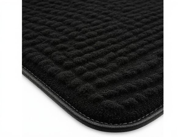 Heel Pad Mat vs. Plain Surface Mat in Car Floor Mats: What's the Difference?