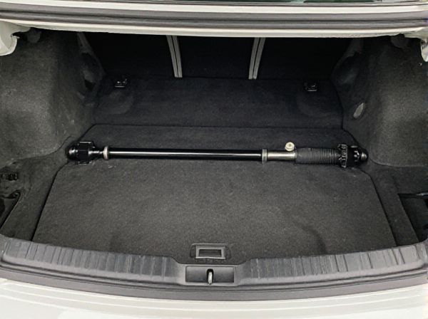 Hydraulic Strut vs. Torsion Bar in Car Trunks: What is the Difference?