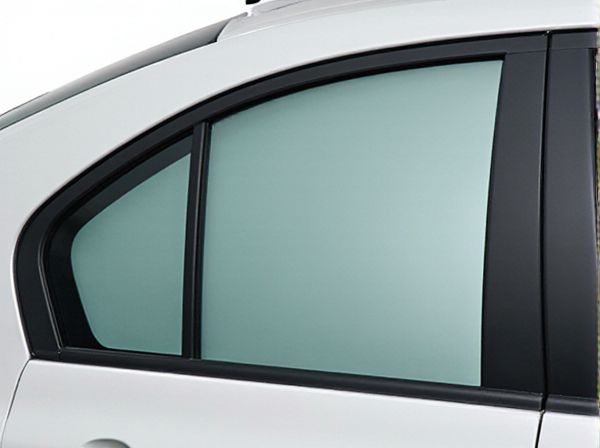 Laminated Glass vs. Tempered Glass in Car Windows: What Is the Difference?