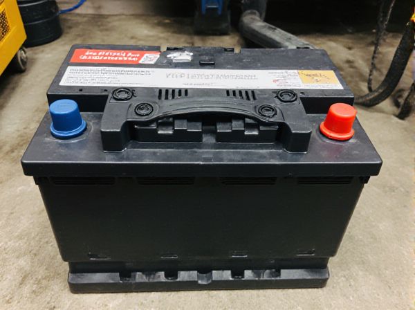 Maintenance-Free vs. Low-Maintenance Car Batteries: What's the Difference?