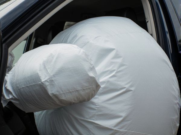 Out-of-Position Airbags vs. Standard Deployment: What's the Difference?