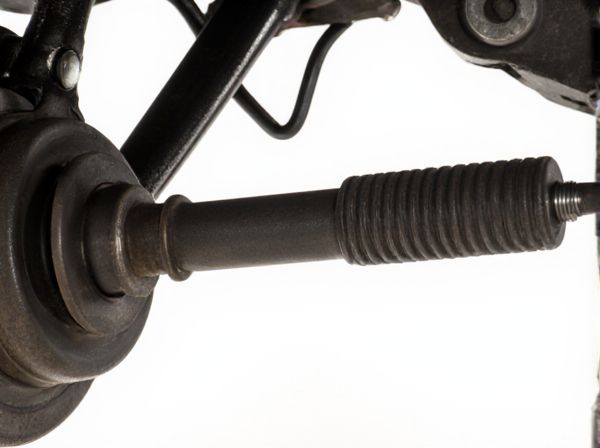 Pitman Arm vs. Idler Arm in Car Steering: What Is the Difference?