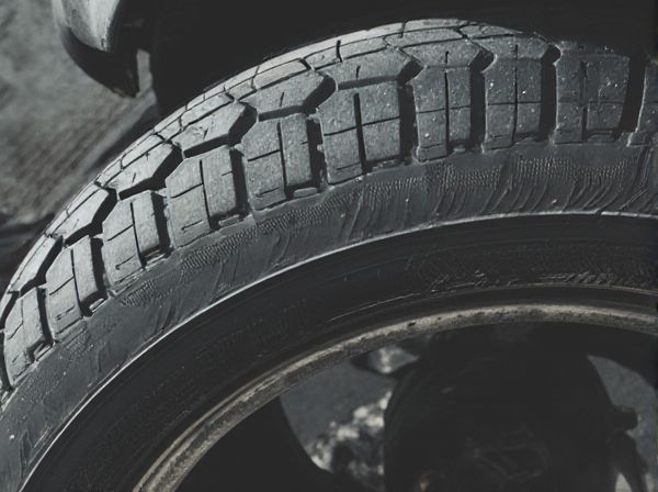 Polyester vs. Nylon Casing in Car Tires: What Is the Difference?