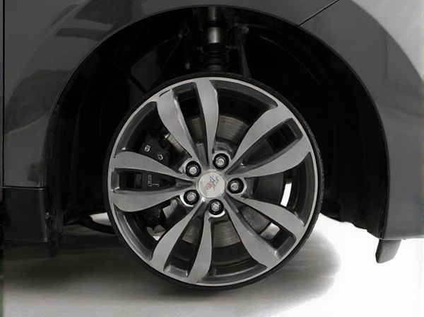 Pull-Type vs. Push-Type Handbrake in Cars: What's the Difference?