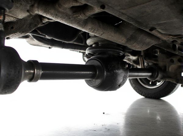 Pushrod vs. Pullrod Suspension in Car Design: What's the Difference?