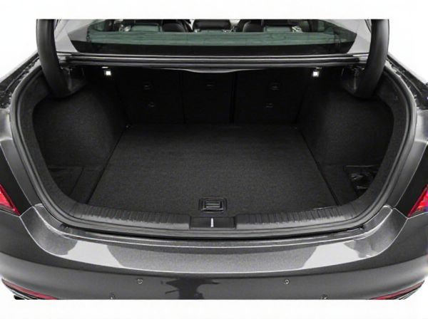 Remote Release vs. Manual Release in Car Trunks: What's the Difference?