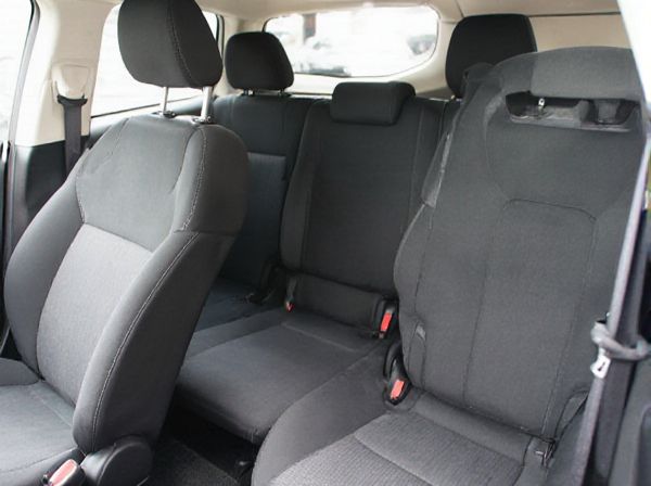 Removable Seat vs. Fixed Seat in Car Seats: What Is the Difference?