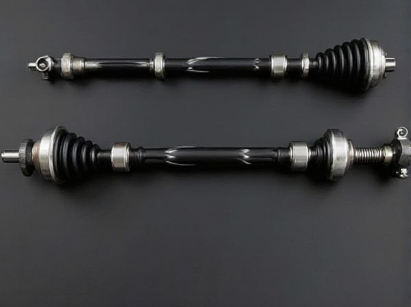 Short Driveshaft vs. Long Driveshaft in Cars: What Is the Difference?