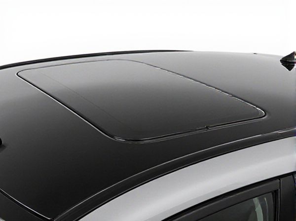Sliding Roof vs. Fixed Roof in Cars: What Is the Difference?