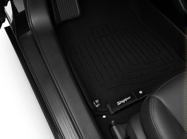 Snap-In Retention System vs. Clip-Free Floor Mats in Cars: What Is the Difference?