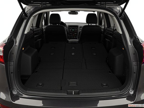 Split-Folding Rear Seats vs. Non-Folding Rear Seats in Car Trunks: What's the Difference?