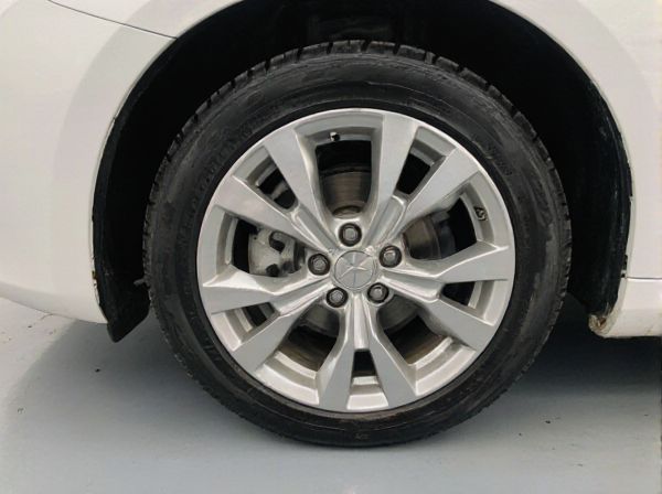 Split Rim vs. One-Piece Wheel in Car Wheels: What Is the Difference?