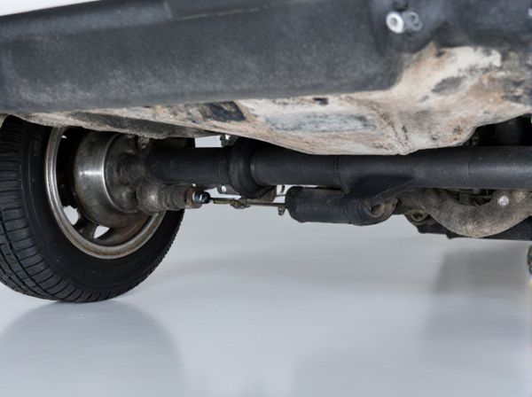 Steer Axle vs. Drive Axle in Car Axles: What Is the Difference?