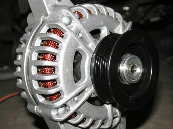 Tandem Mount vs. Single Mount in Car Alternators: What's the Difference?