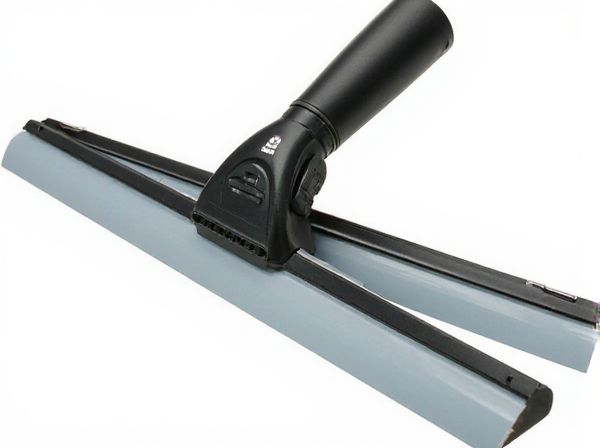 Teflon-Coated Blade vs. Graphite-Coated Blade in Car Wipers: What Is the Difference?