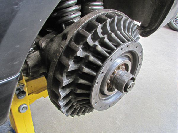 Torsen vs. Spool in Car Differentials: What Is the Difference?